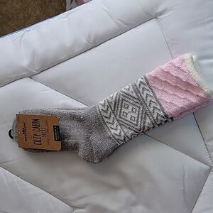 BRAND NEW Cozy Cabin Socks